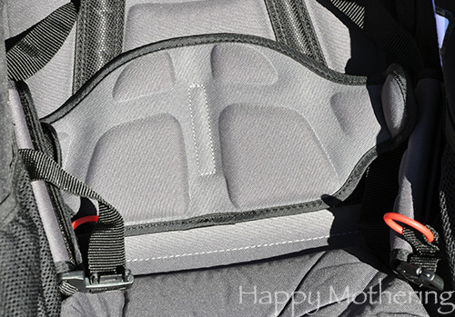 Lumbar support in the seats of the BOB Revolution Duallie jogging stroller